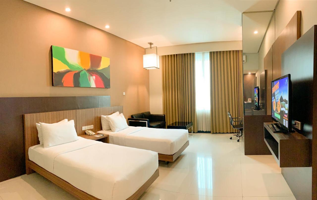 Grand Deluxe Twin Bed Room