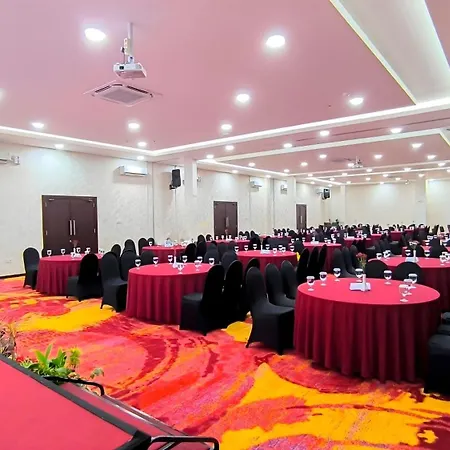 Savana Hotel & Convention Malang-3